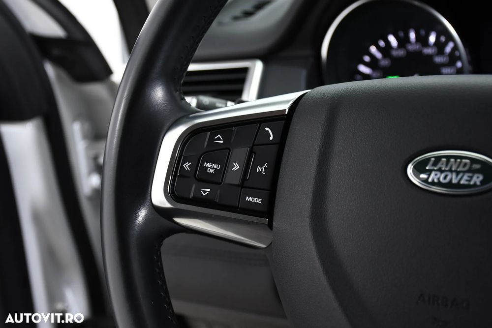 Land Rover Discovery Sport - 36