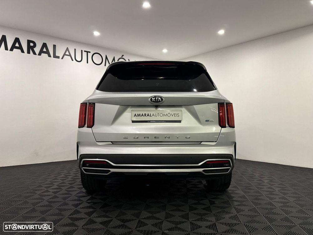 Kia Sorento 1.6 T-GDI HEV Concept - 5