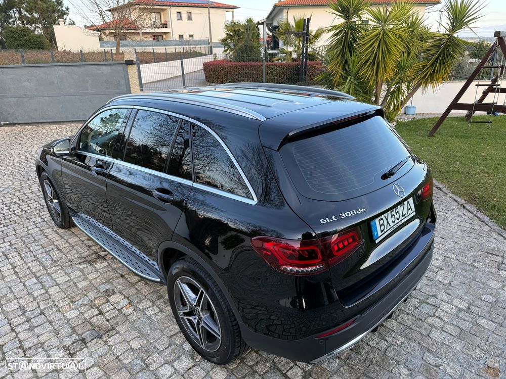 Mercedes-Benz GLC 300 - 11