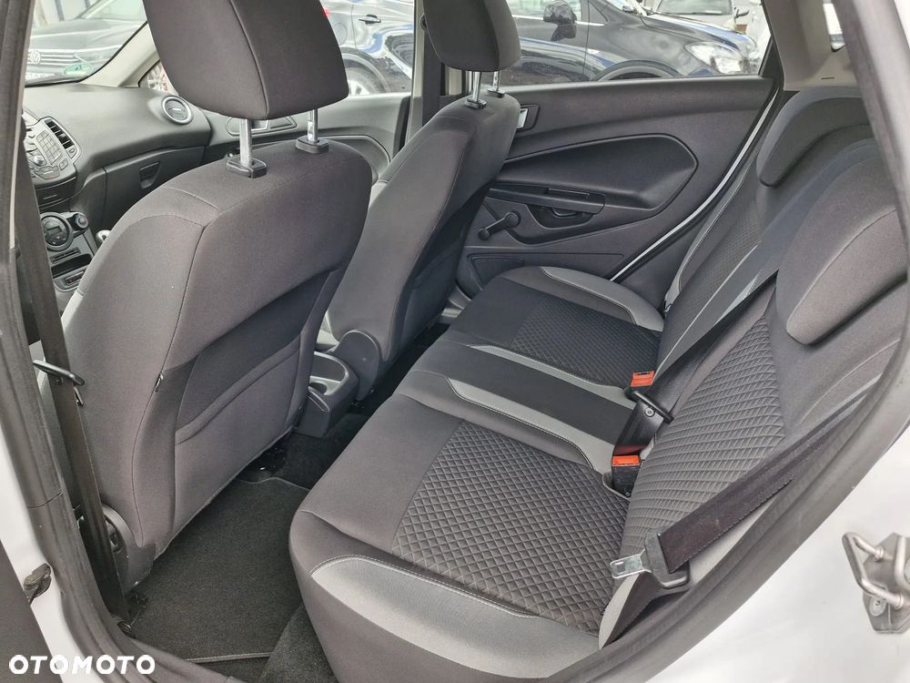 Ford Fiesta 1.25 SYNC Edition - 12