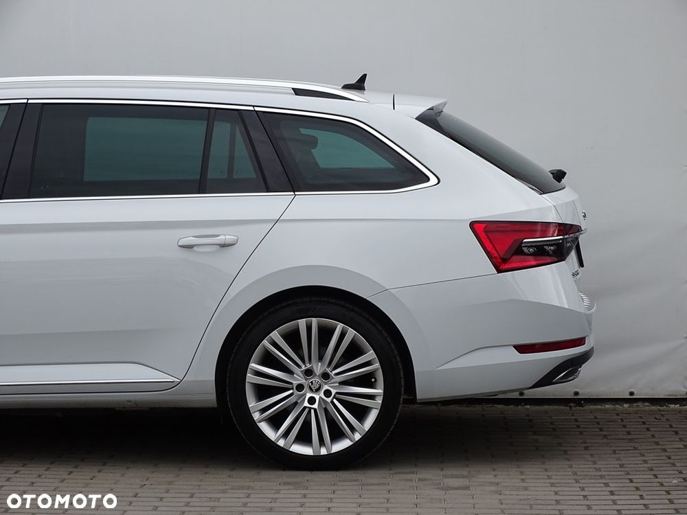 Skoda Superb 1.4 TSI DSG L&K - 4