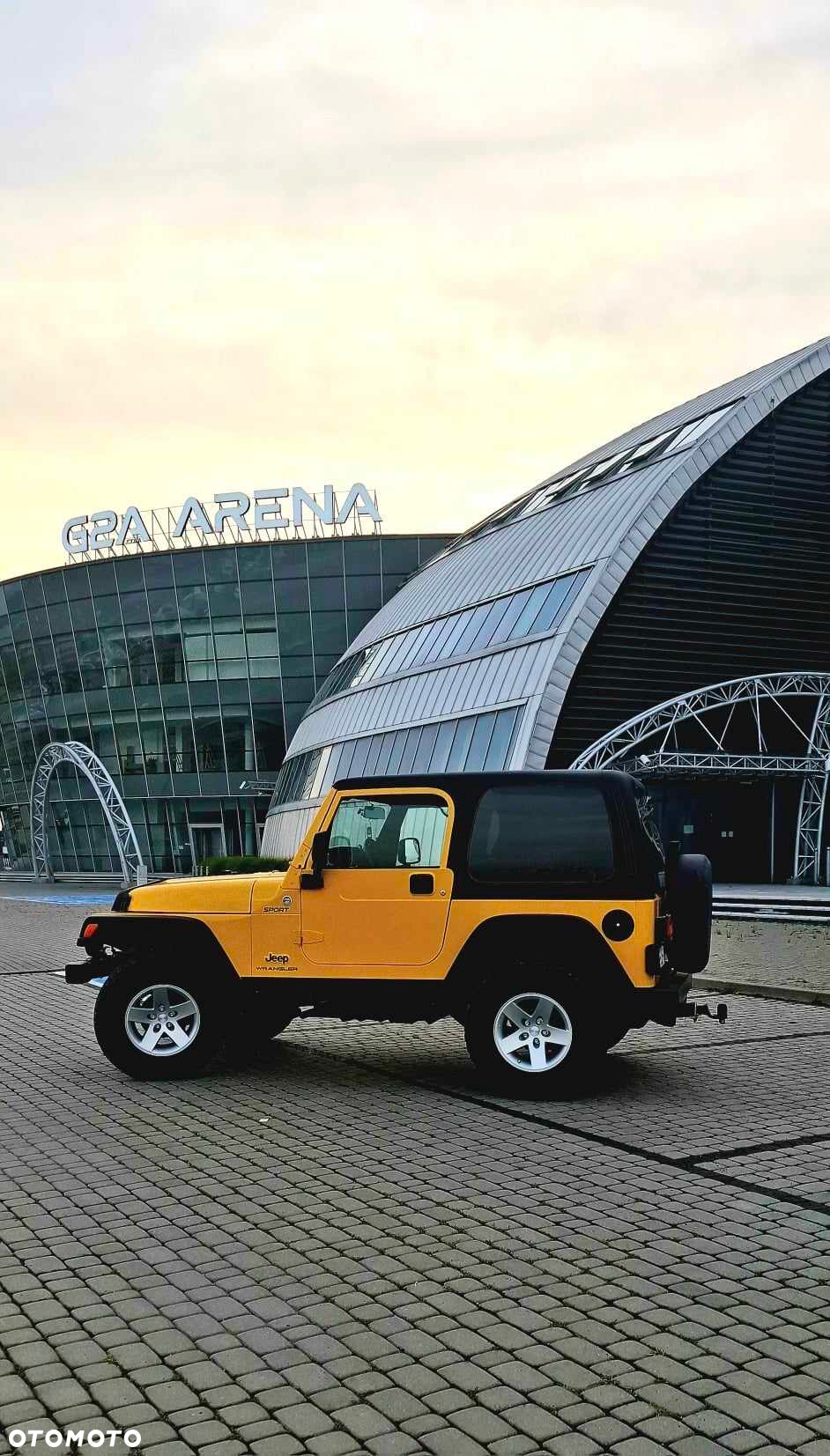 Jeep Wrangler 4.0 Sport - 19