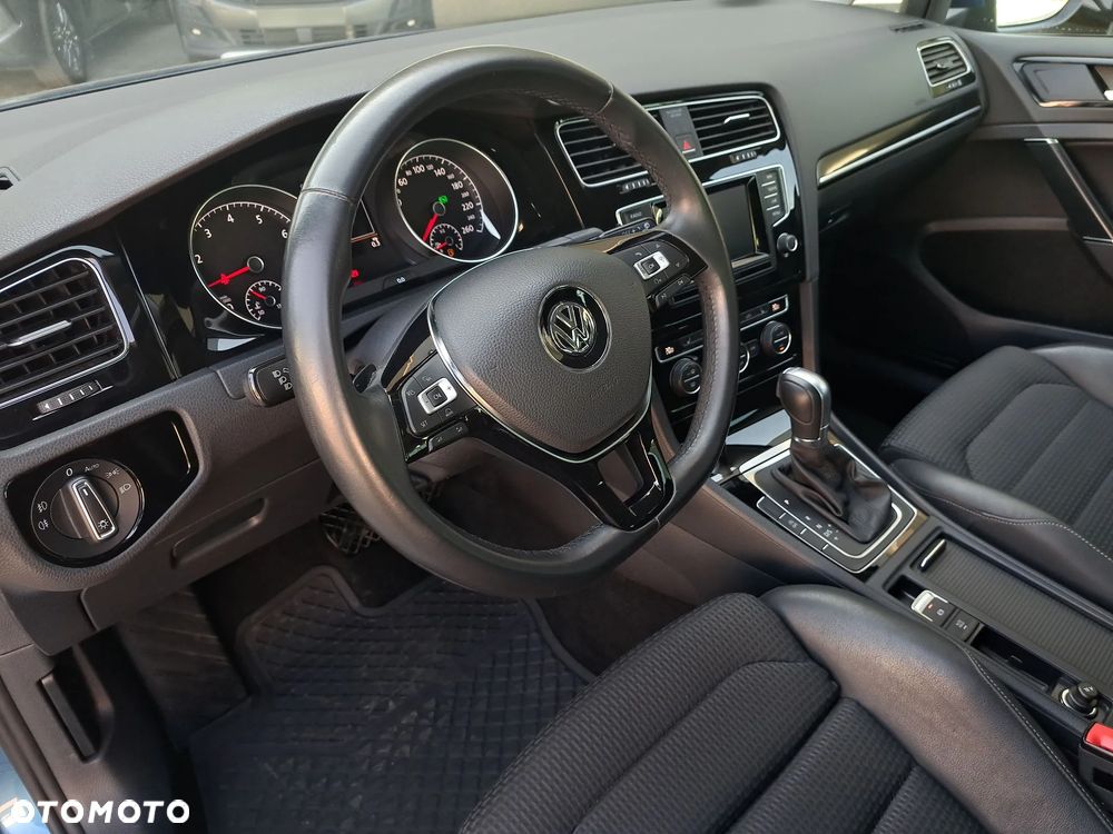 Volkswagen Golf 1.4 TSI BMT Highline DSG - 10