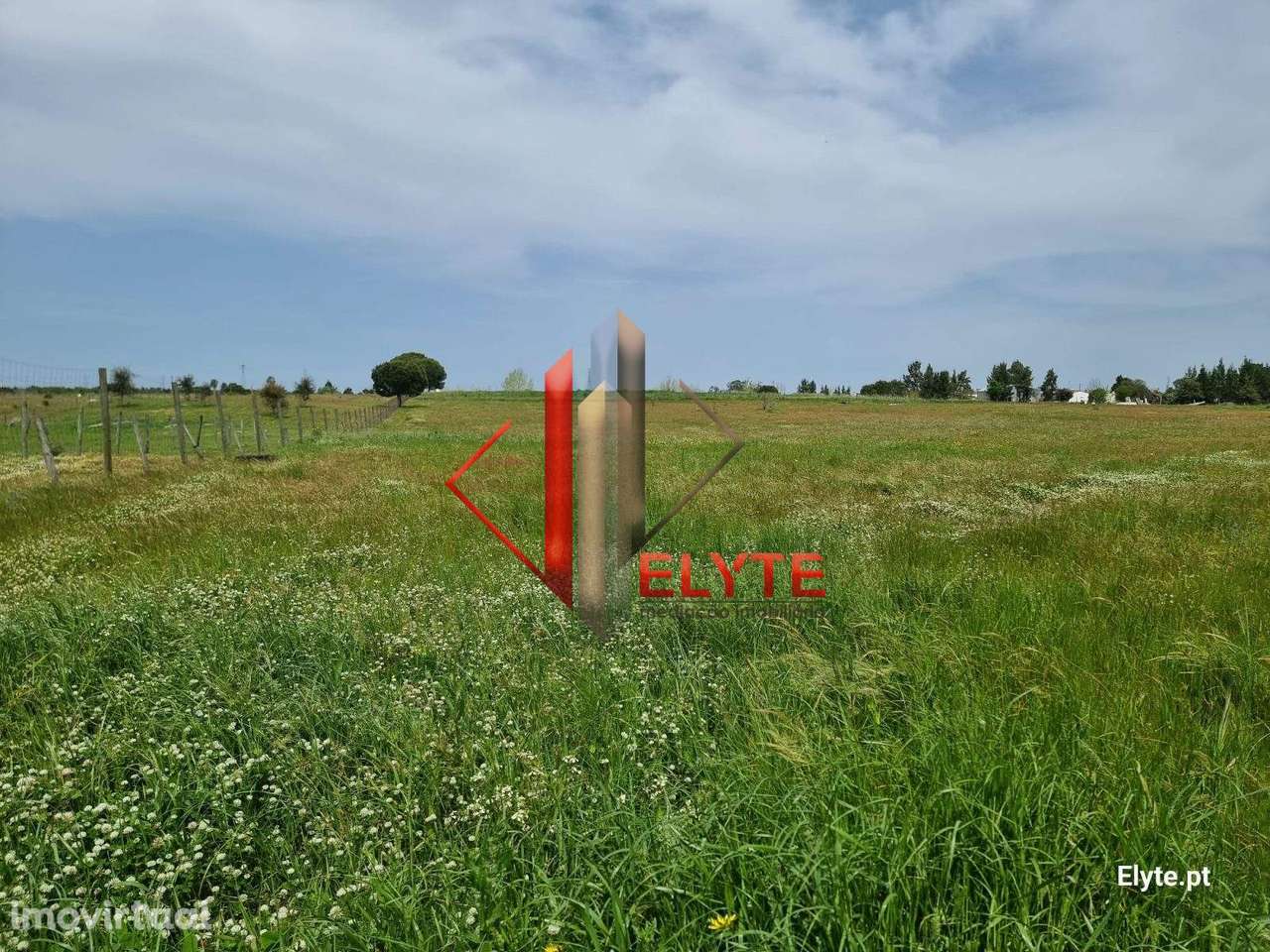 Terreno nos Foros de Almada - Grande imagem: 2/13