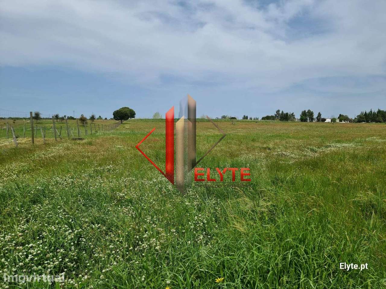 Terreno nos Foros de Almada - Grande imagem: 2/13