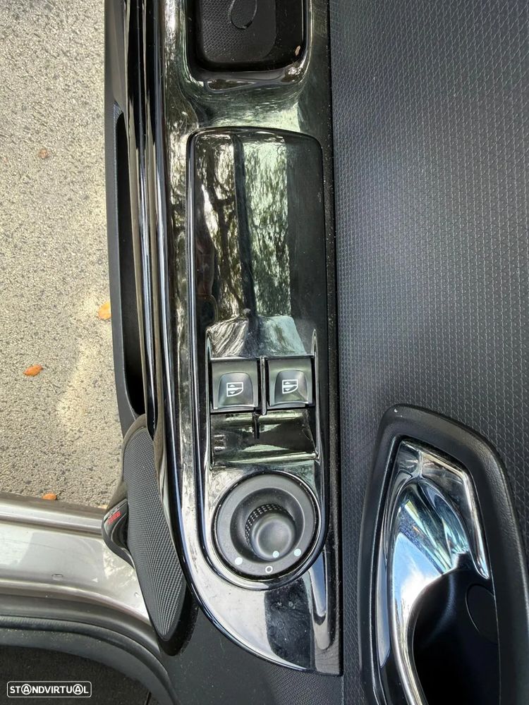 Renault Clio 1.5 dCi Confort Dynamique - 8