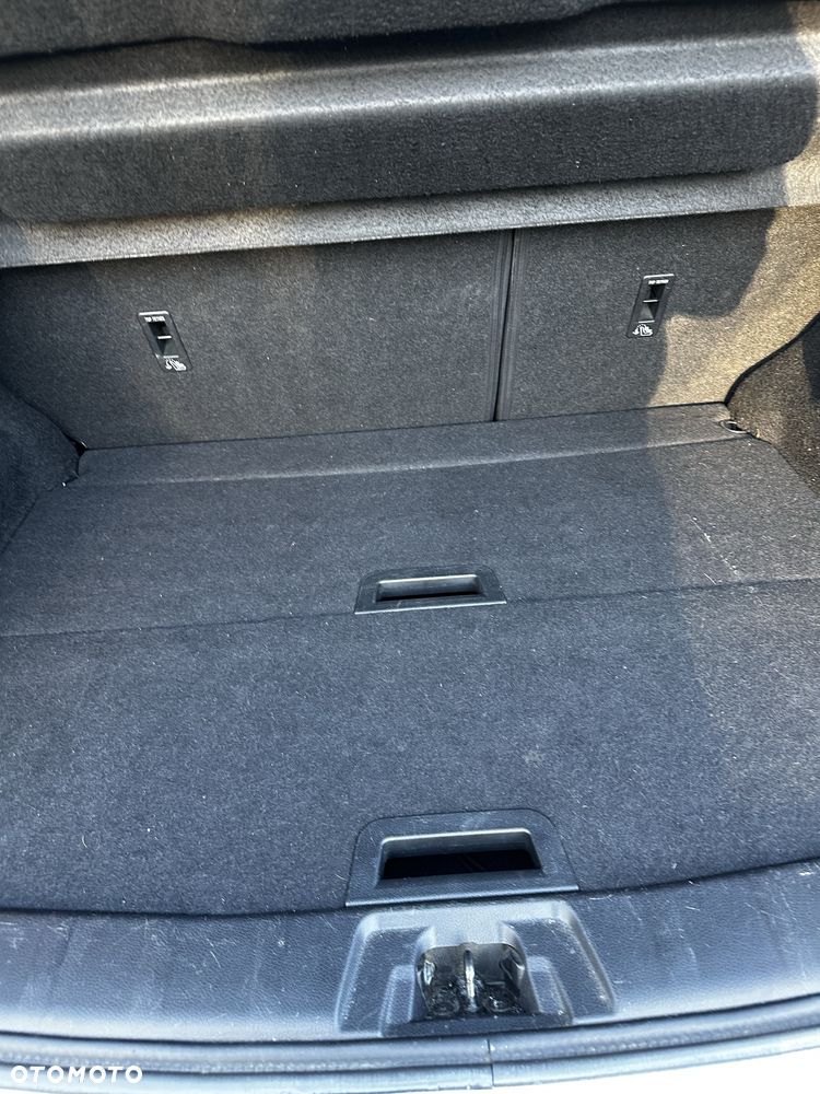 Nissan Qashqai - 4