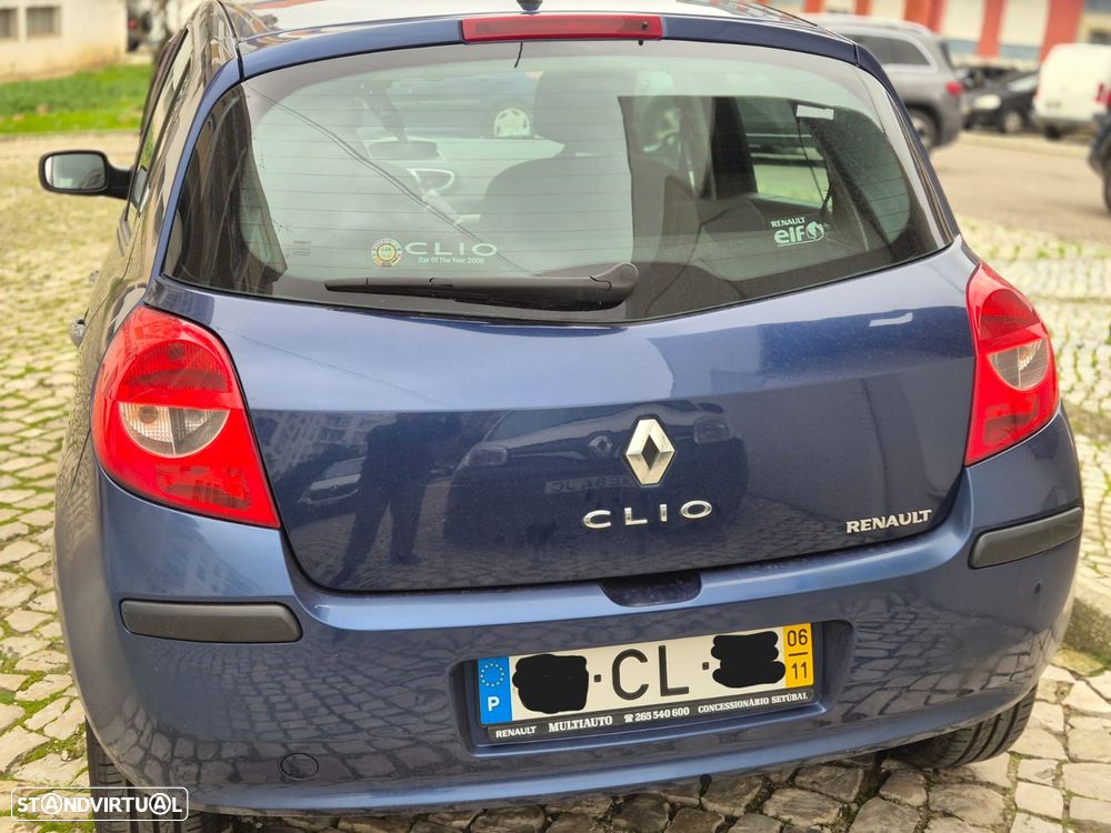 Renault Clio 1.2 16V Privilège - 2