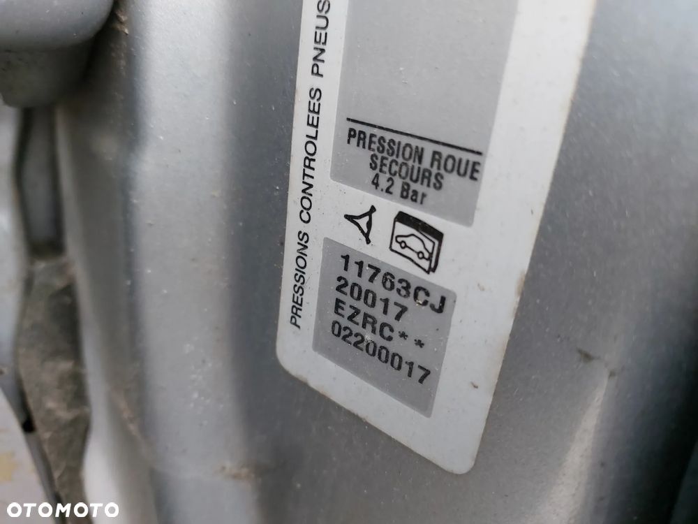 Maska PEUGEOT 407 2,7D 08R. drzwi,lampy,klapa,zderzaki... - 8