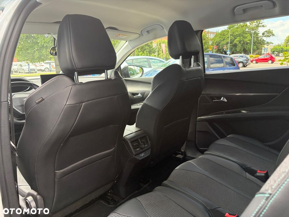 Peugeot 5008 - 15