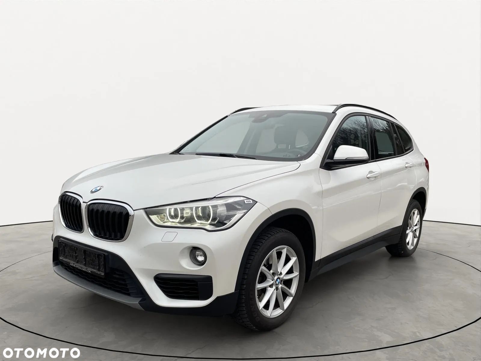 BMW X1 xDrive25i Advantage - 1