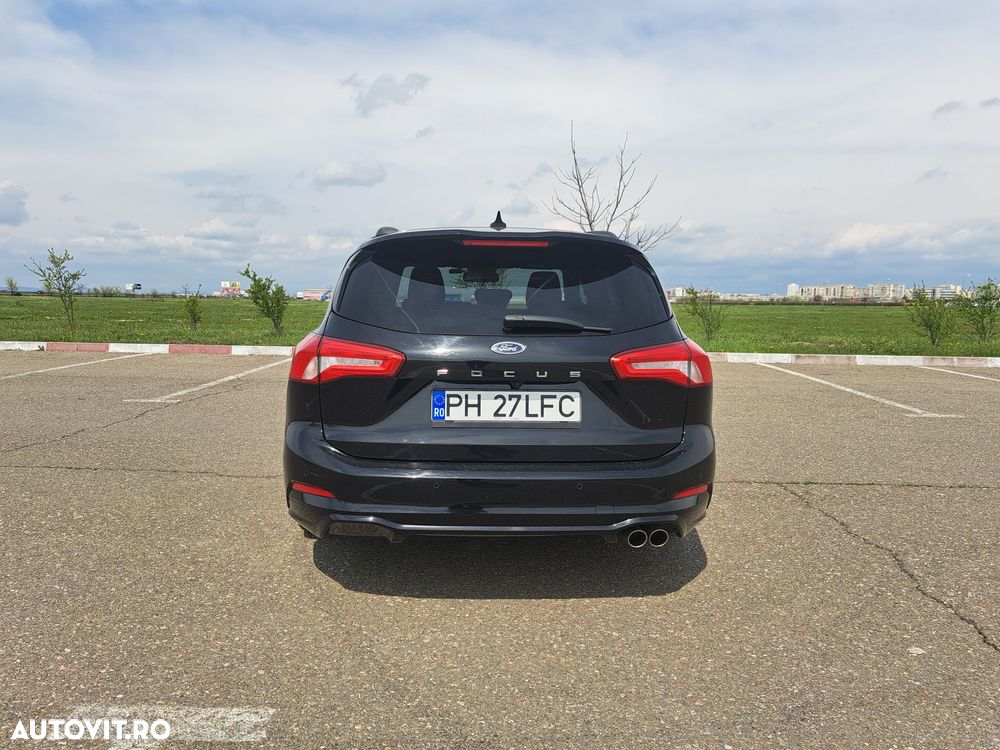 Ford Focus 1.5 EcoBoost ST-Line - 4