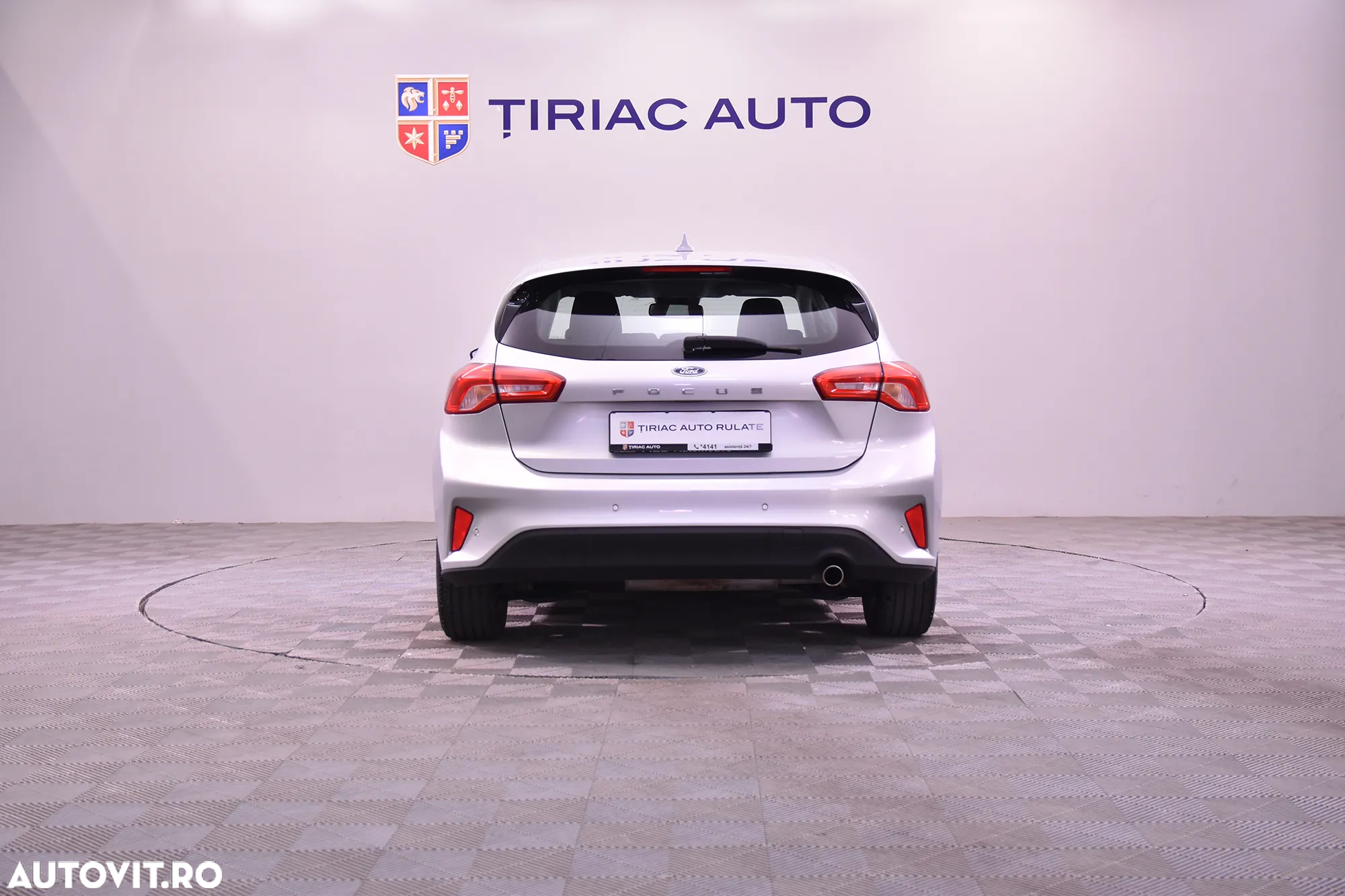 Ford Focus - 4