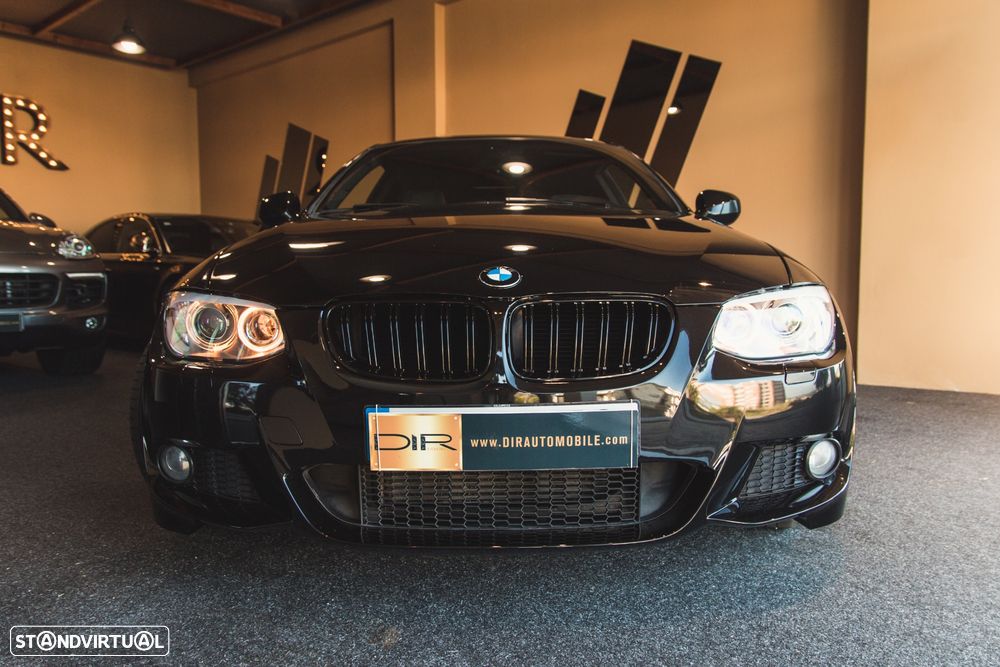 BMW 320 d Coupe Edição M - 4