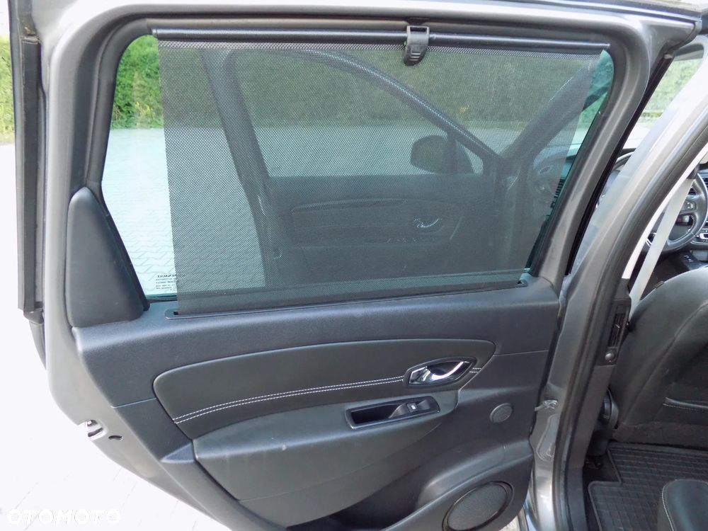 Renault Scenic 1.6 dCi Energy Bose - 15