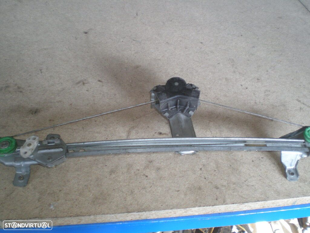 Elevador Manual 90462398 OPEL VECTRA A 1988 5P TD - 2