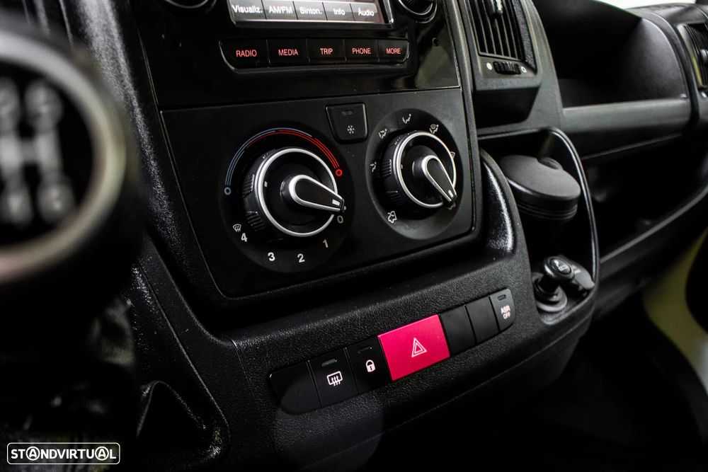 Citroën Jumper BlueHDi 130 - 20