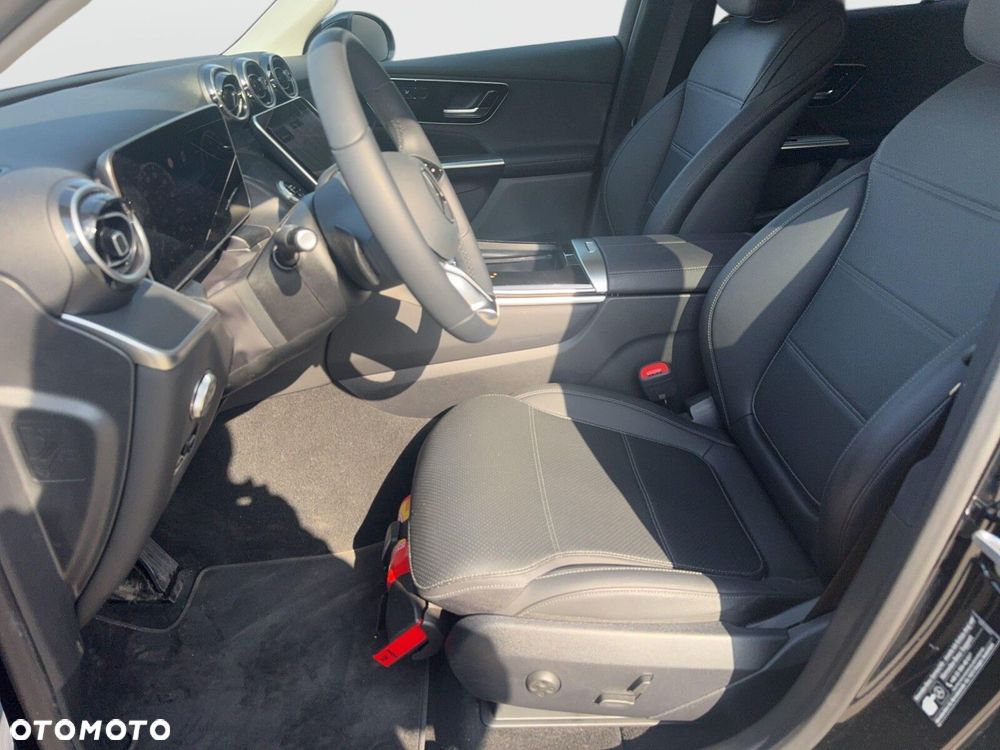 Mercedes-Benz GLC - 15