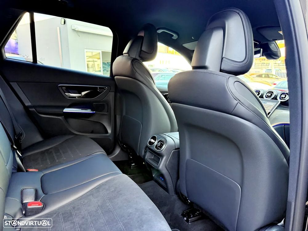 Mercedes-Benz GLC 300 de 4Matic - 31