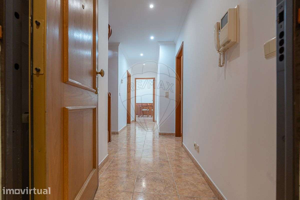 Apartamento T3 para venda - Grande imagem: 2/39