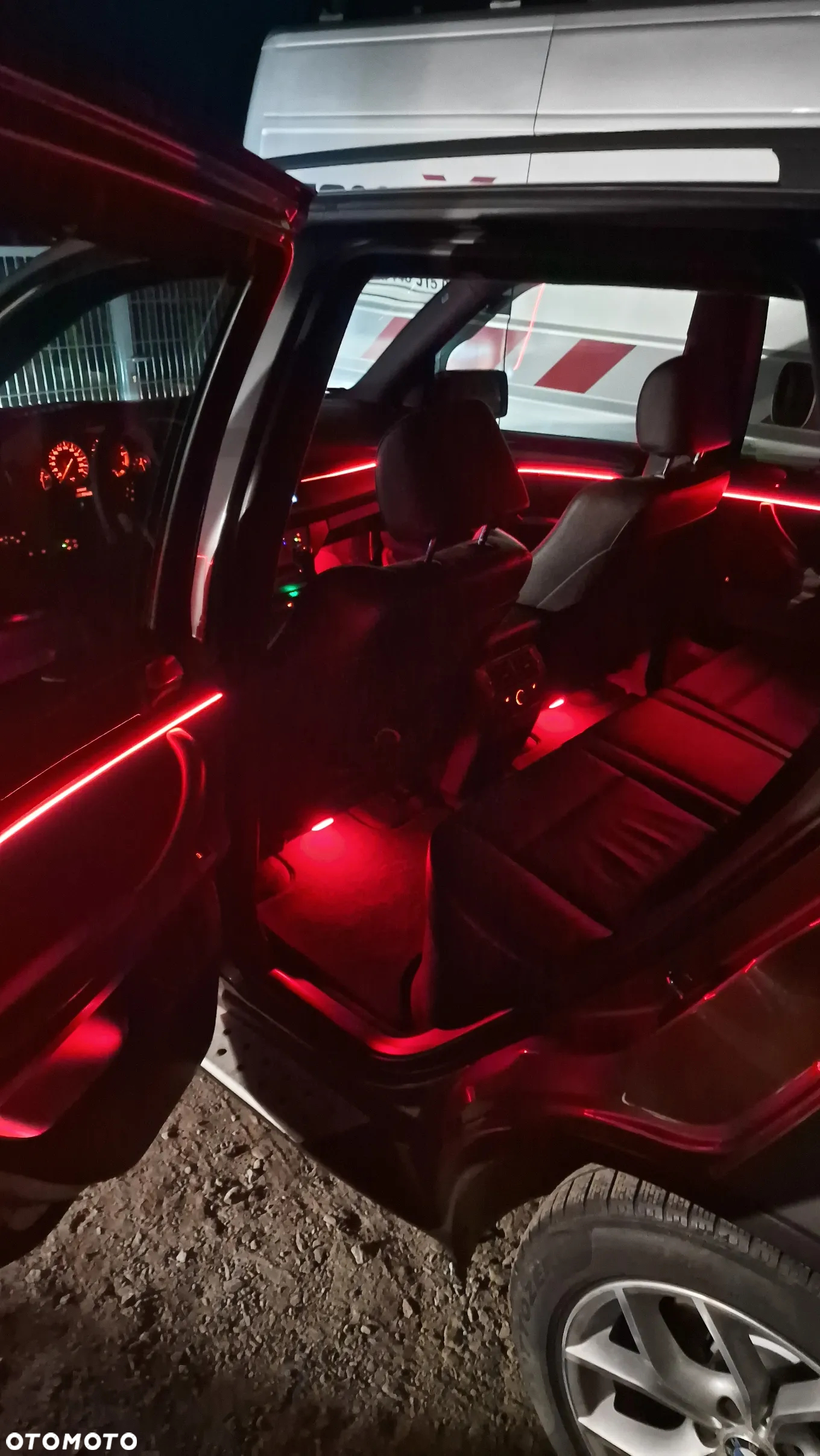 BMW X5 4.4i - 14