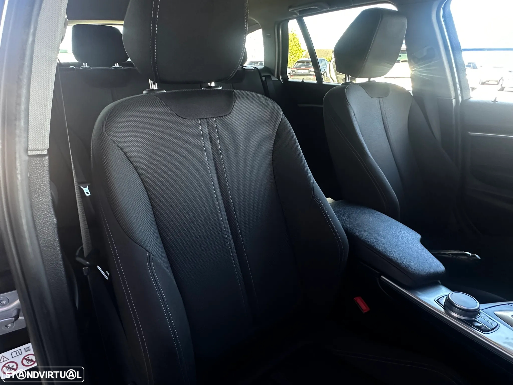 BMW 318 d Touring Line Sport Auto - 40
