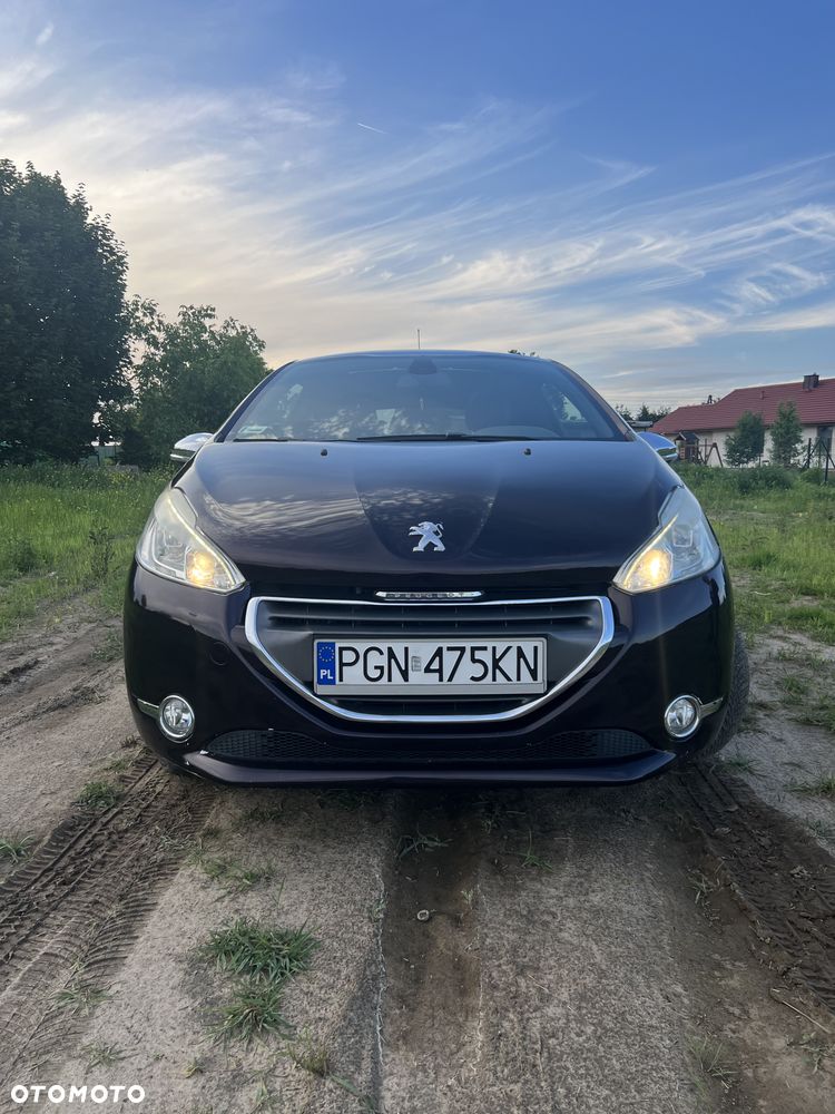 Peugeot 208 1.6 THP Allure - 17