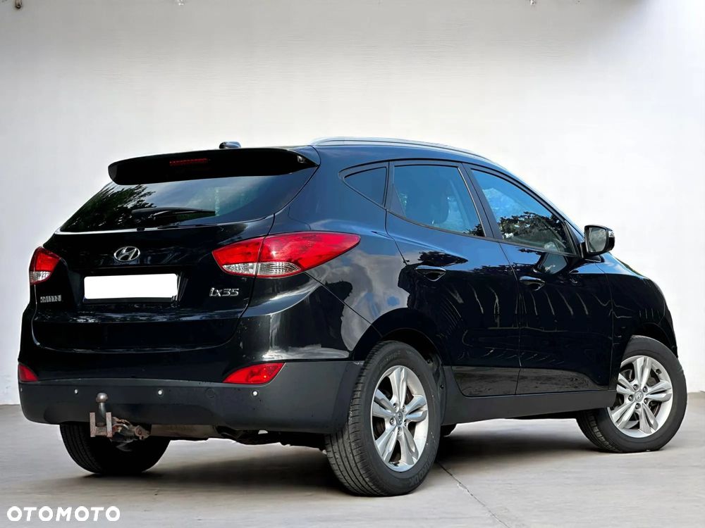 Hyundai ix35 2.0 Premium 2WD - 19