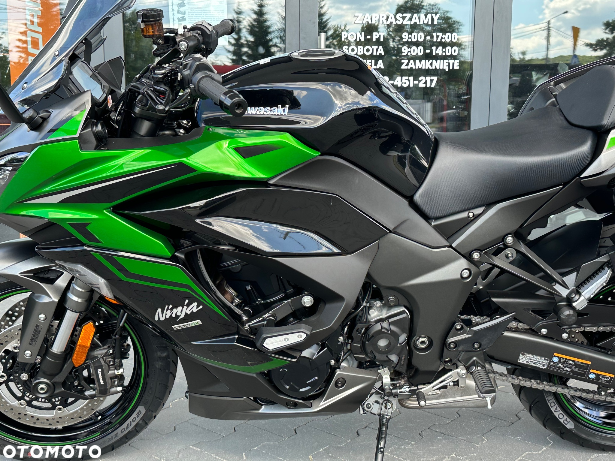 Kawasaki Ninja 1000 SX - 34