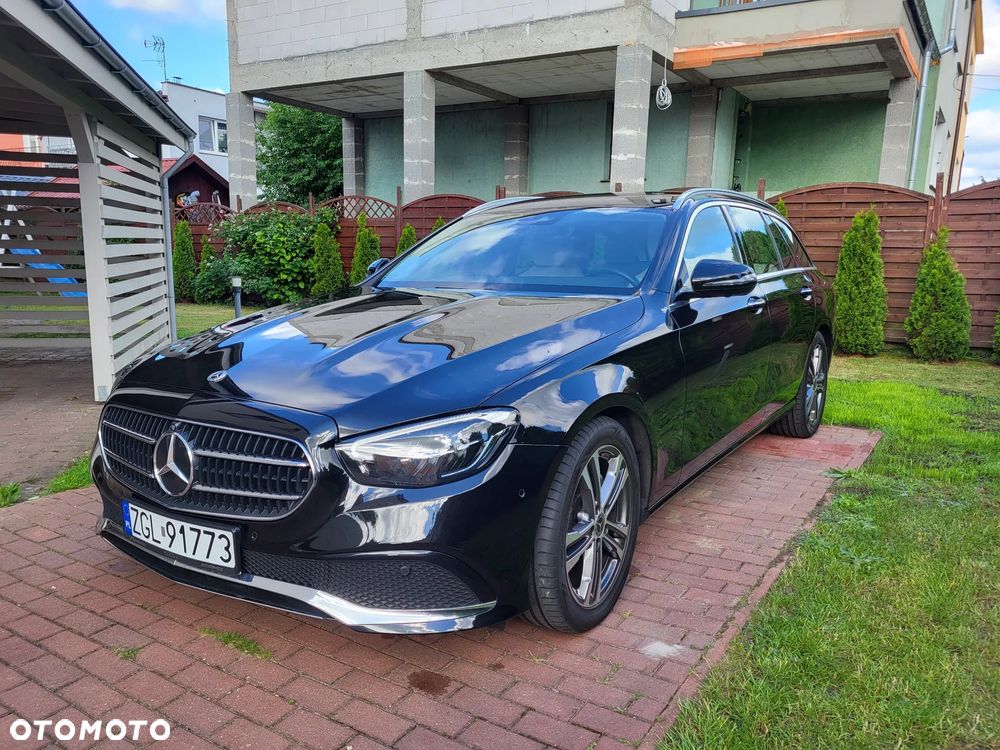 Mercedes-Benz Klasa E 220 d Business Edition 9G-TRONIC - 4