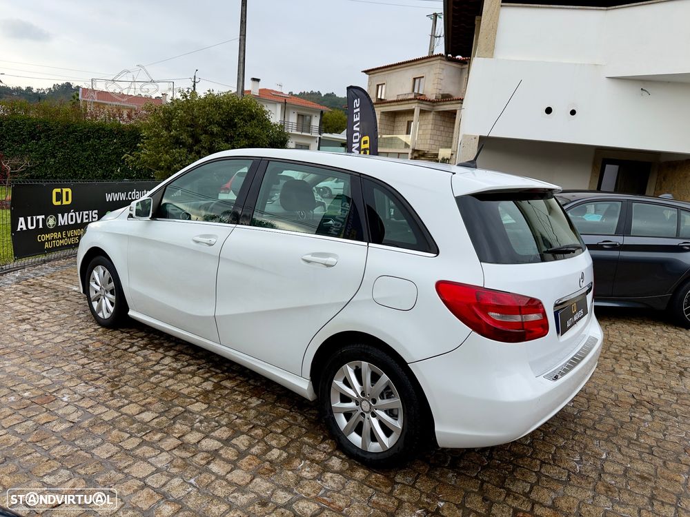 Mercedes-Benz B 180 (CDI) d 7G-DCT AMG Line - 4