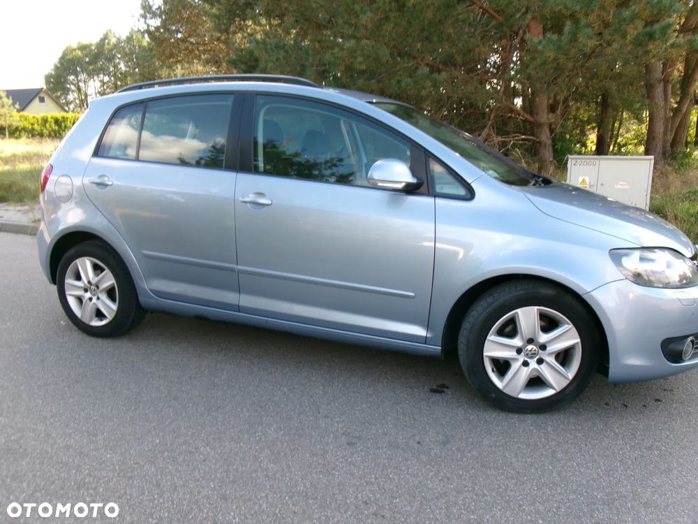 Volkswagen Golf Plus - 12