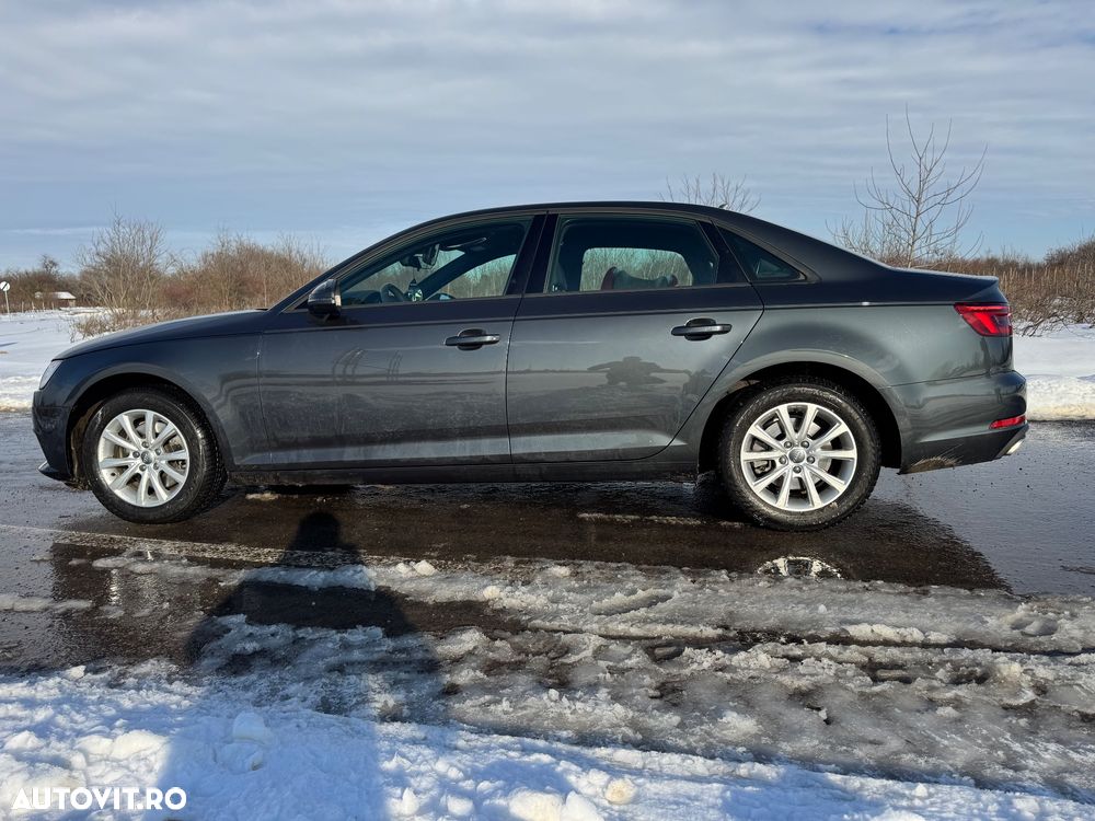 Audi A4 2.0 TDI S tronic Design - 12
