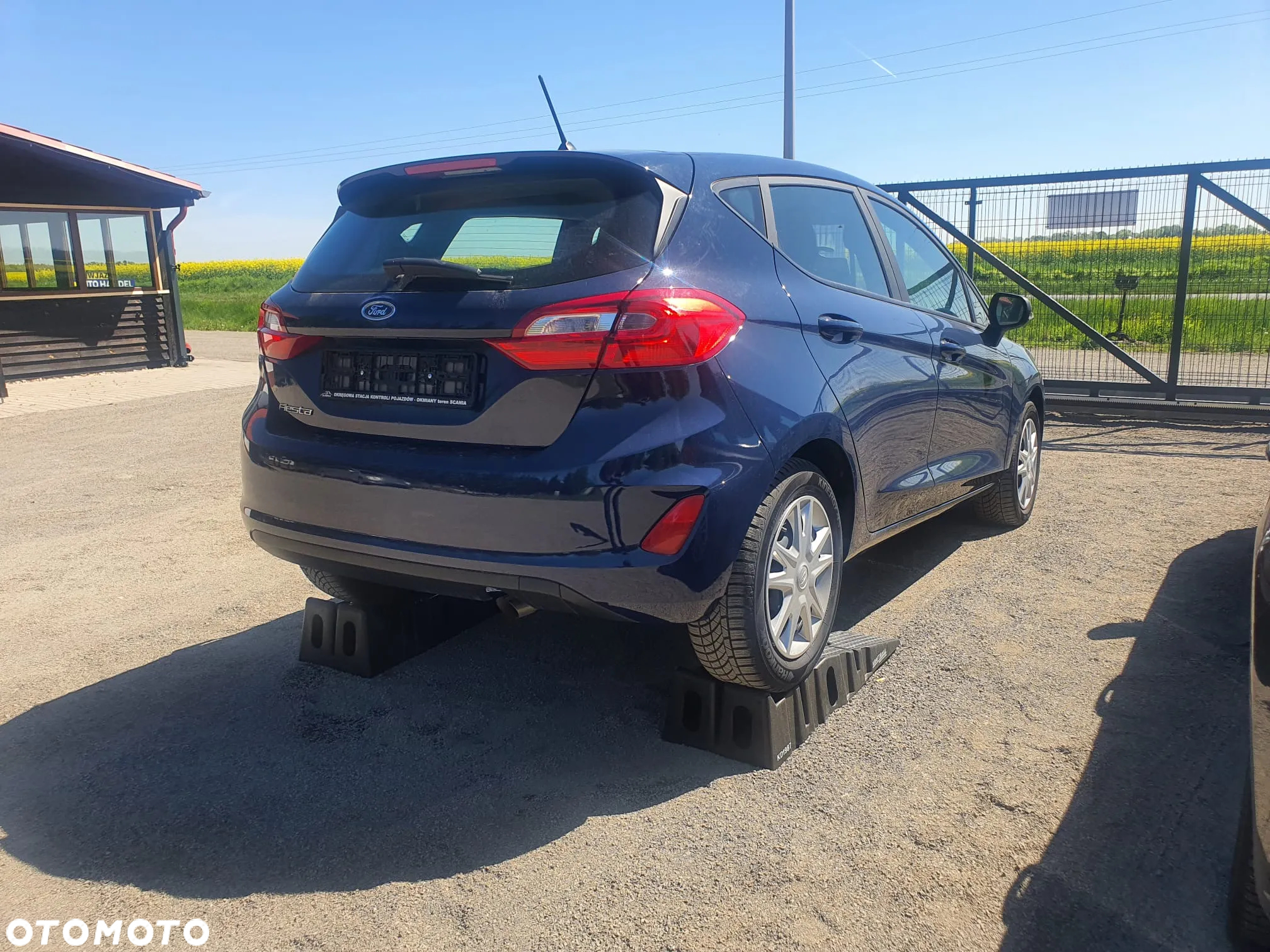 Ford Fiesta 1.1 TREND - 2