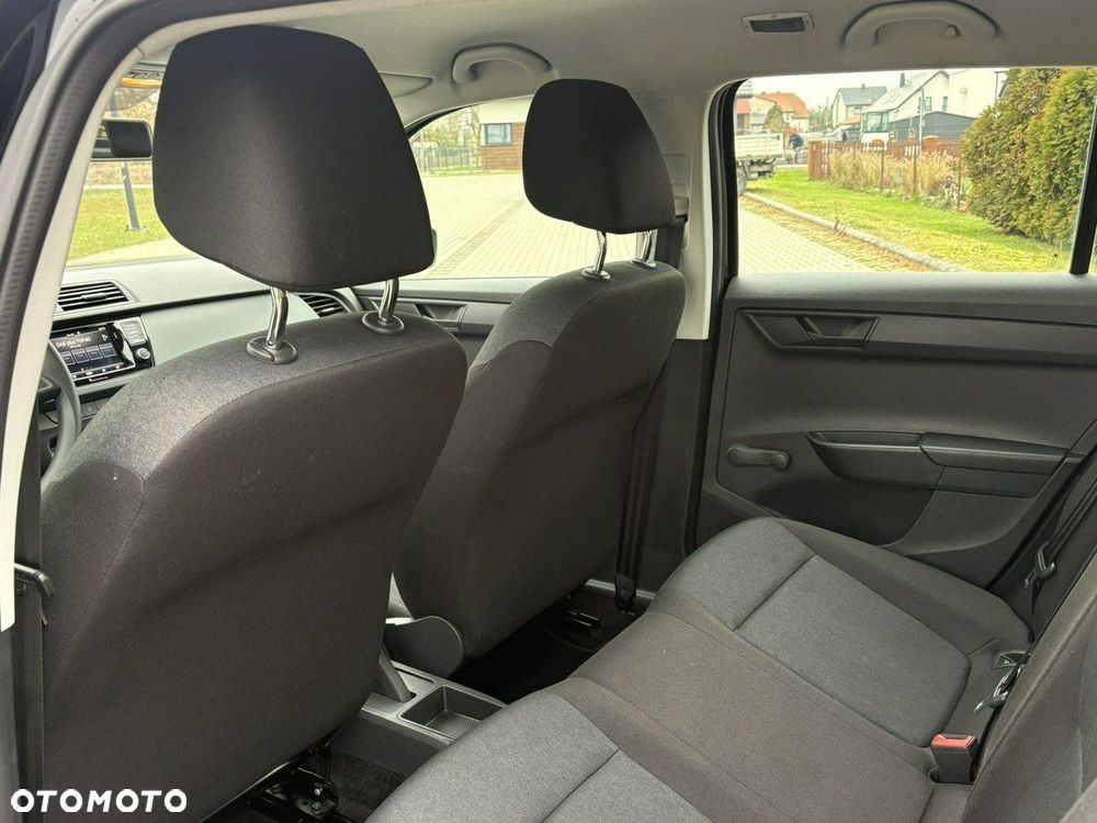 Skoda Fabia 1.0 Active - 10