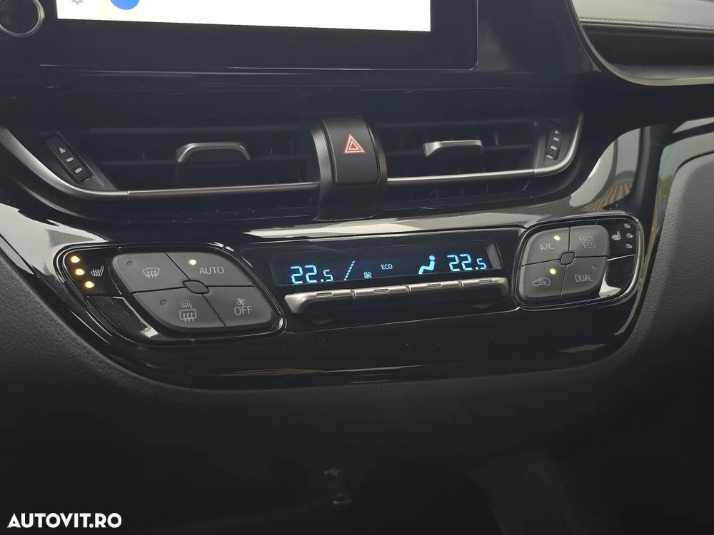 Toyota C-HR 2.0 HSD 184 CP 4x2 CVT C-ult Style bi-tone - 14