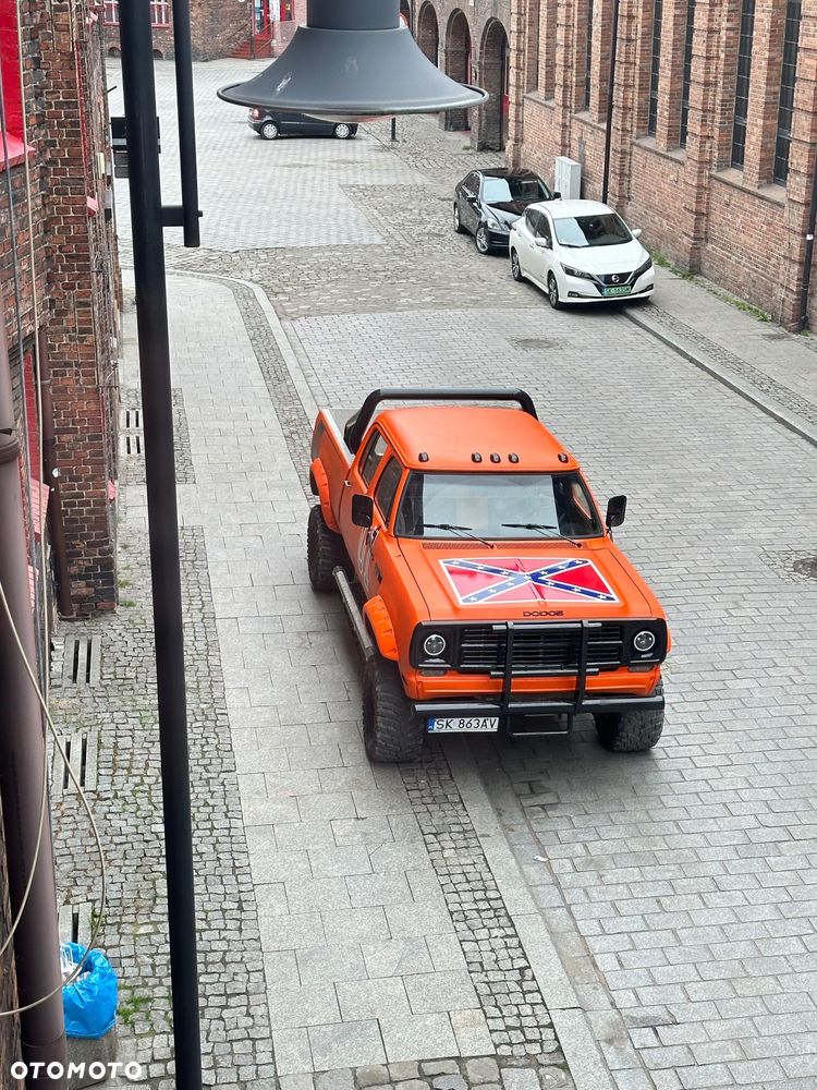 Dodge RAM - 4