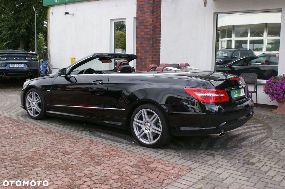 Mercedes-Benz Klasa E - 17