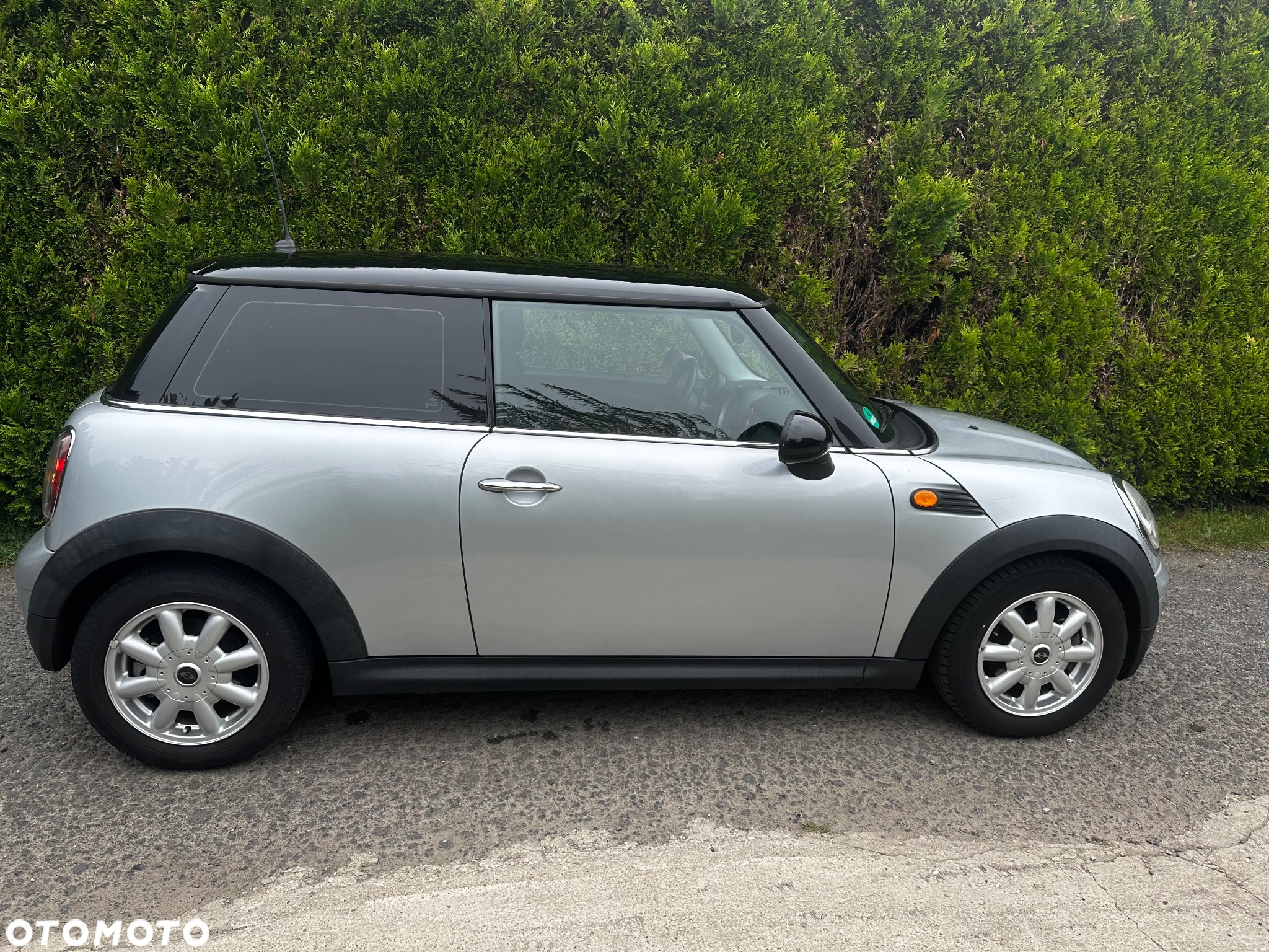 MINI ONE Standard - 2