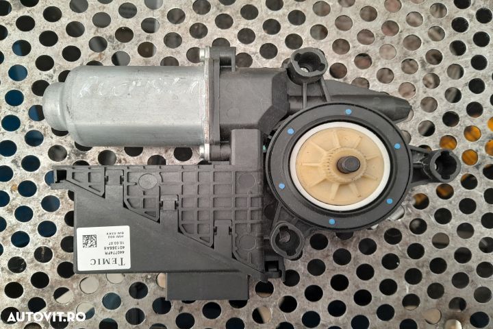 Motoras macara geam fata dreapta Skoda Roomster 1 5J [2006 - 2010] MP - 2