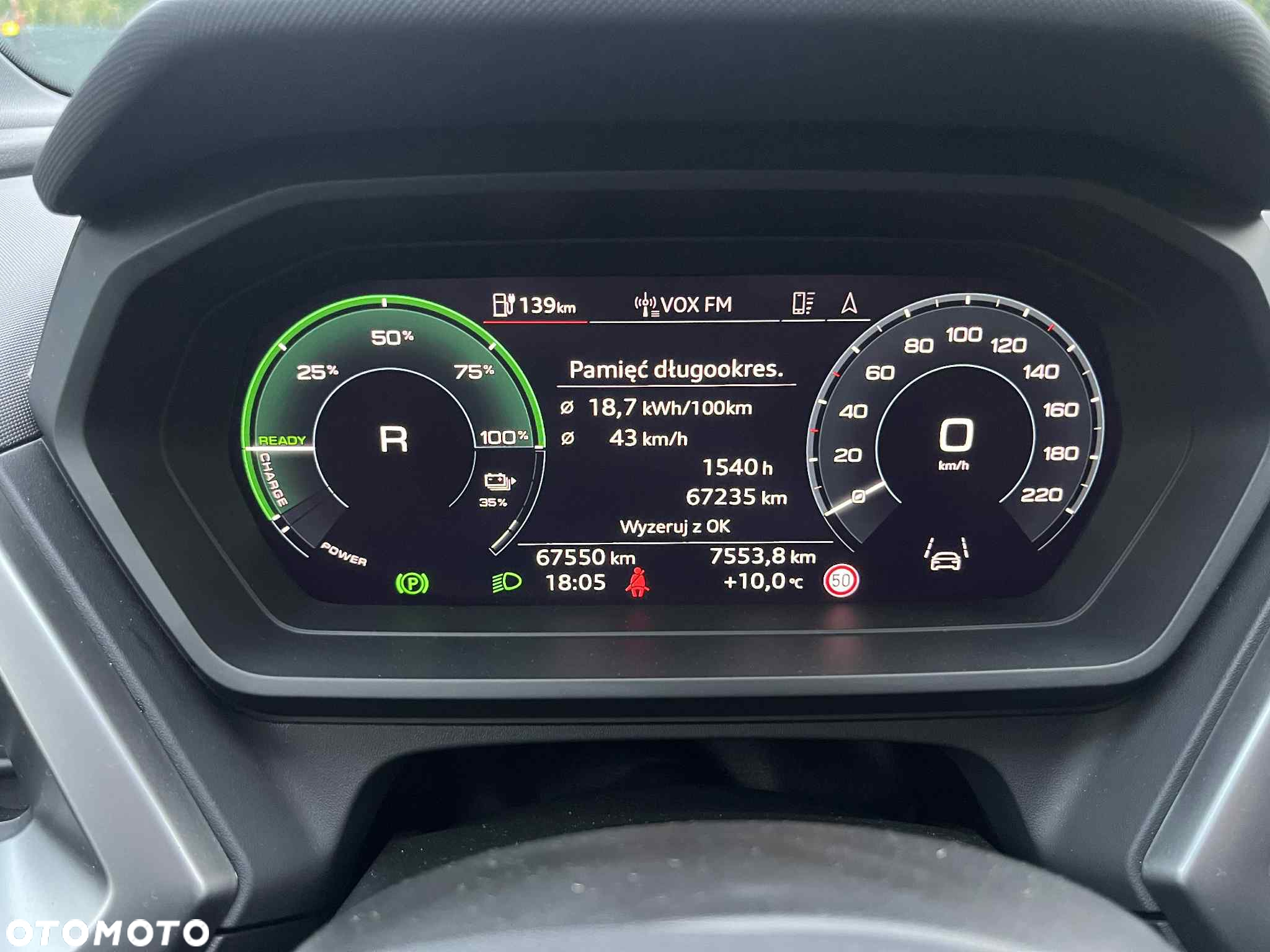 Audi e-tron - 12