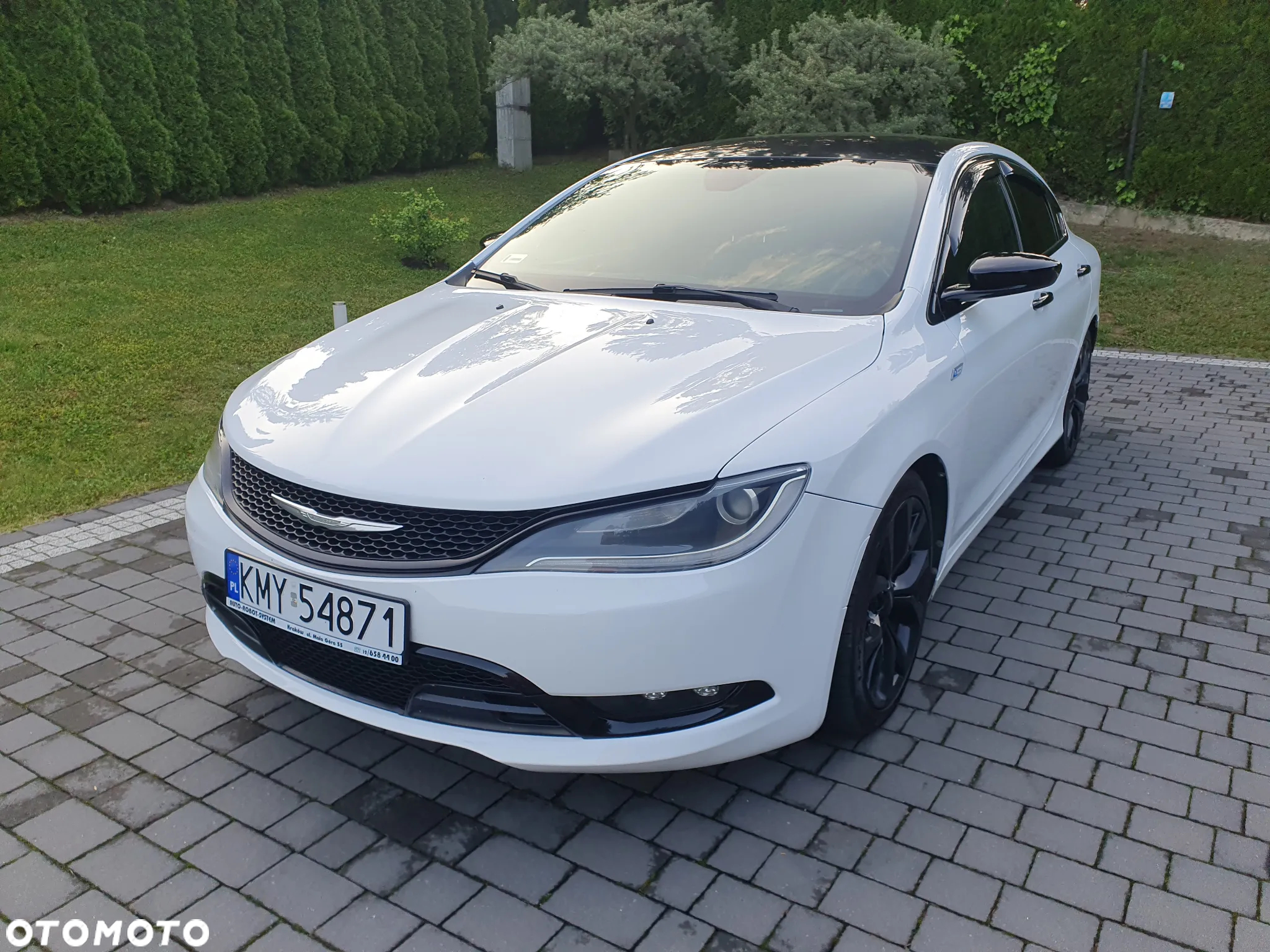 Chrysler 200 - 2