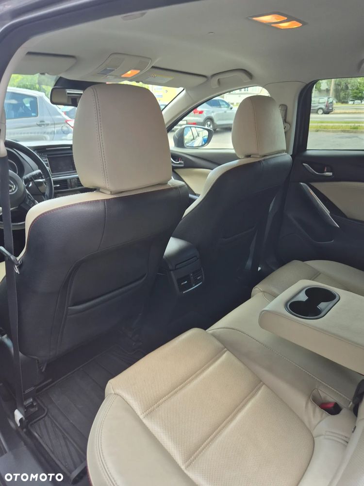 Mazda 6 - 16