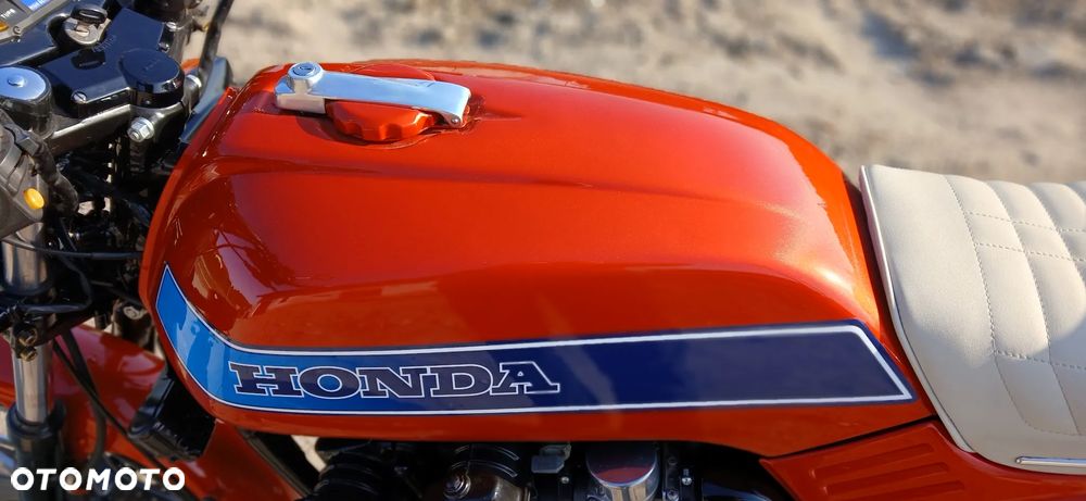 Honda CB - 8