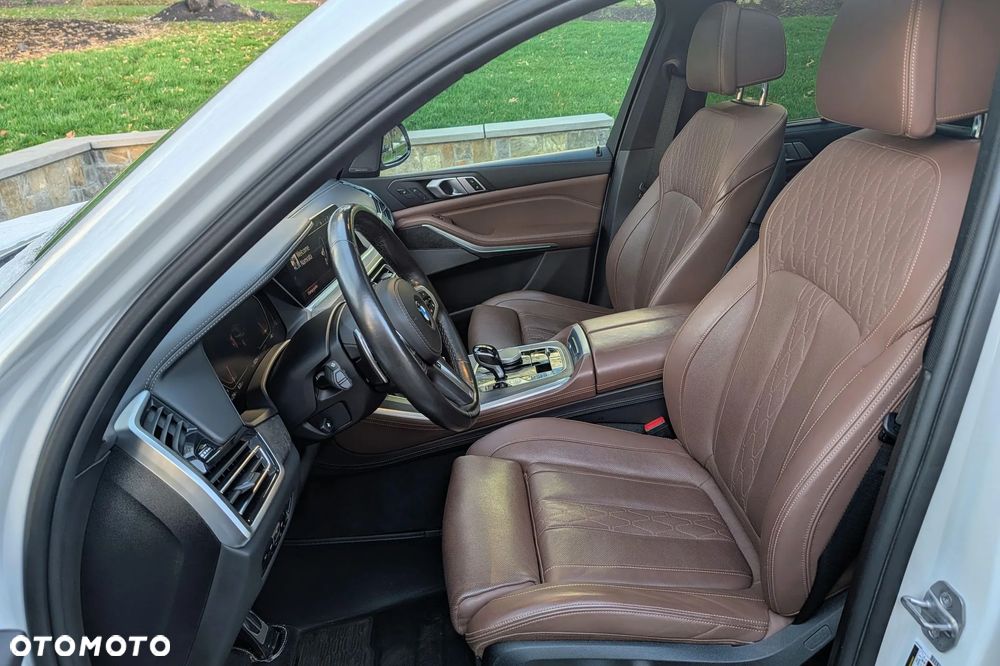BMW X5 xDrive40i - 17