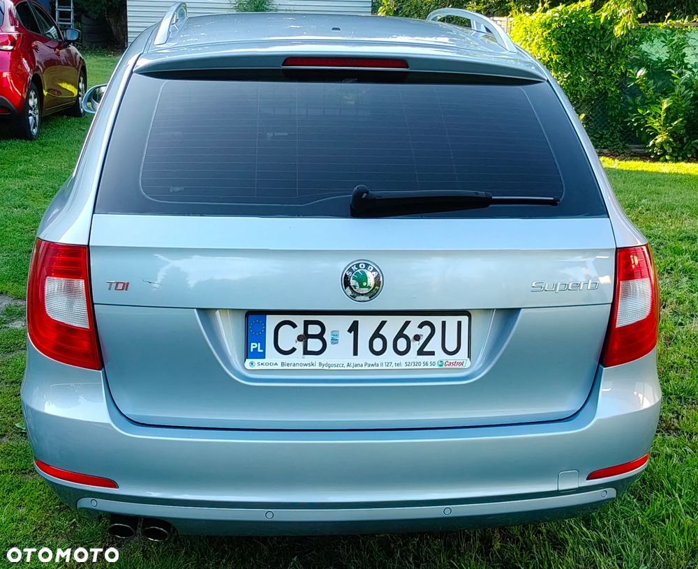 Skoda Superb 2.0 TDI Elegance - 4