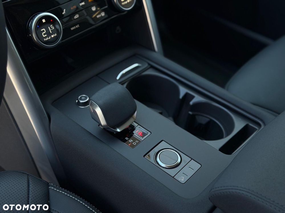 Land Rover Discovery 3.0 D250 mHEV S - 16