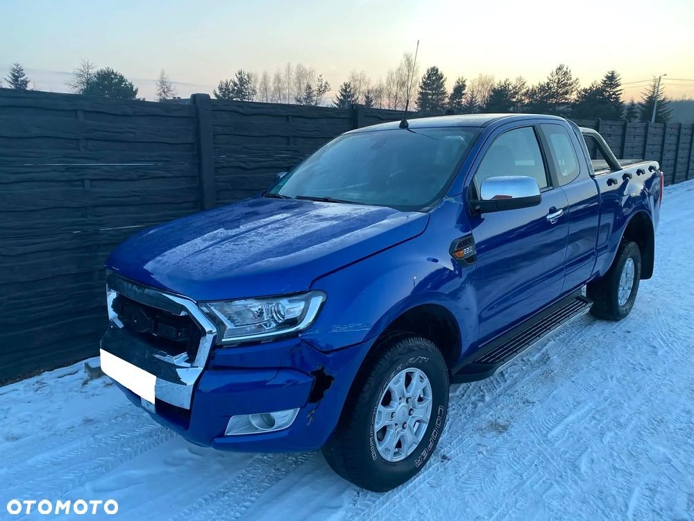 Ford Ranger XLT - 36