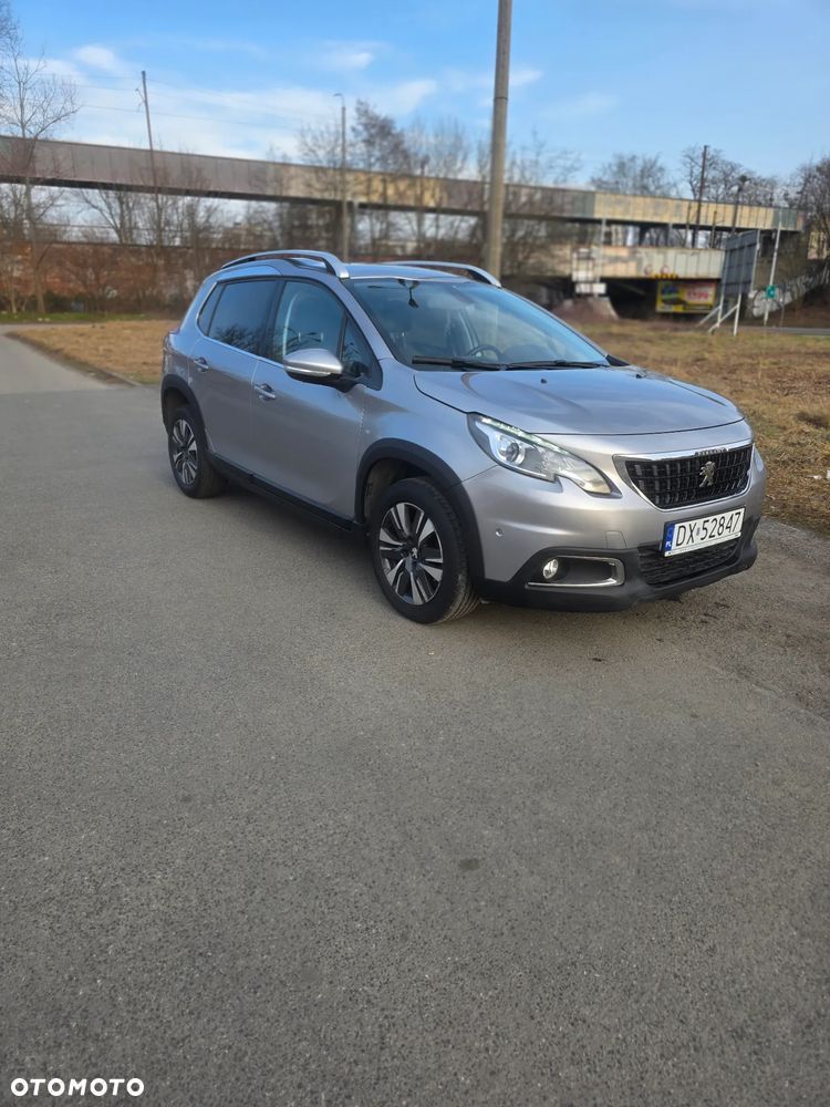Peugeot 2008 1.2 Pure Tech Style S&S EAT6 - 9