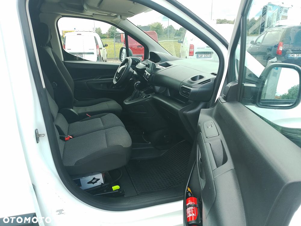 Toyota Proace Partner Berlingo Combo Doblo L2 Long Izoterma Chłodnia Salon PL półka Inox 3 osoby 2EUpal 2,5 DMC - 11